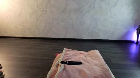Molly online show from June 16, 5:58 pm