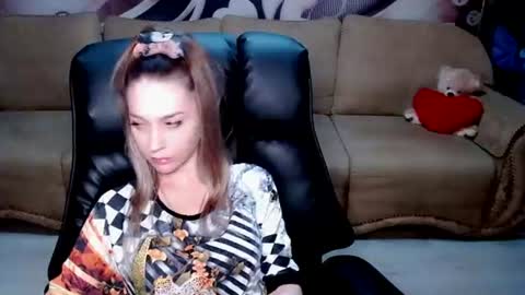 private open online show from June 28, 3:18 pm