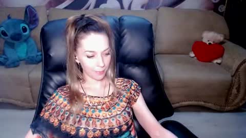 private open online show from August 1, 4:42 pm