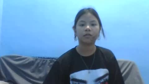 lovellypussy4u online show from August 5, 9:04 am
