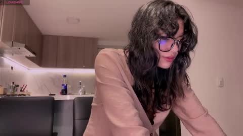 Allyson 3 online show from November 19, 10:54 pm