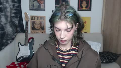 Cassie online show from February 9, 10:21 pm