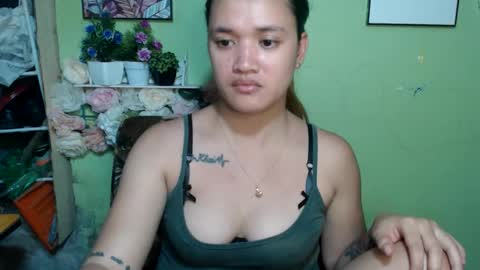 hearty2 Hey guys  Im Jess  online show from March 18, 6:07 am