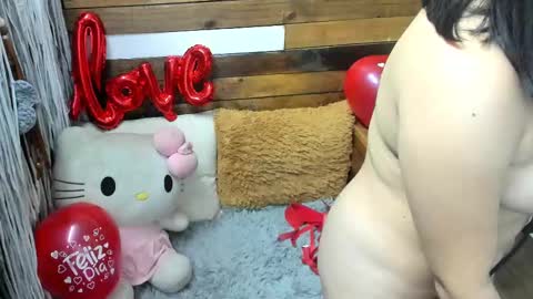 Chloe online show from February 14, 9:56 am