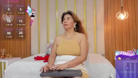 Snapshot of lovely_mifl chatting on February 26, 2:41 am Marla Rico online show from February 26, 2:41 am