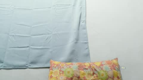 lovelyasian_babe online show from June 29, 5:12 pm