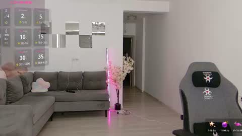lovelybianca_ online show from June 25, 7:37 pm