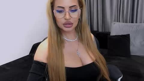 PrAllinXXXa online show from November 25, 10:21 pm