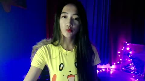 lovelypetite143 online show from March 19, 12:53 pm