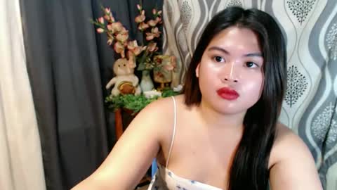 Rhean online show from February 8, 5:11 am