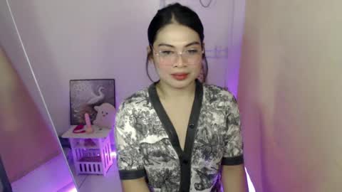 Rhean online show from July 6, 1:05 pm