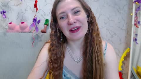 Mary Love online show from April 12, 4:54 pm