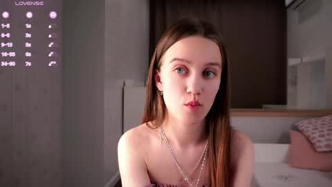 Amelia online show from May 3, 12:08 pm