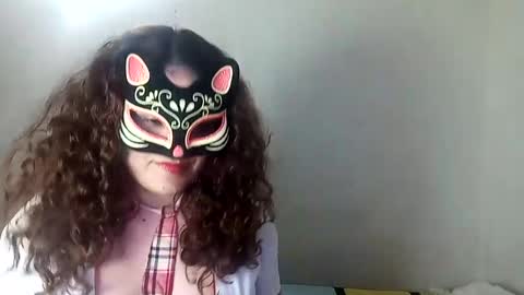 luanapowerful online show from January 17, 12:20 am