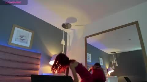 LuankaKozlov online show from January 8, 1:04 pm