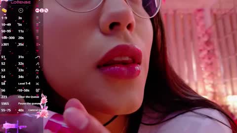 hanna online show from December 5, 9:05 pm