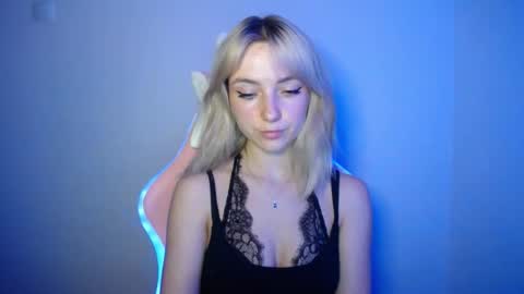 Lucy online show from July 18, 7:16 pm