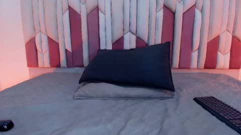 instagram luciana417  online show from September 18, 3:16 am