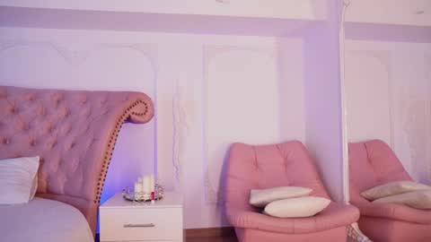Luciana online show from July 25, 9:00 pm
