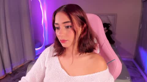    online show from May 5, 9:01 am