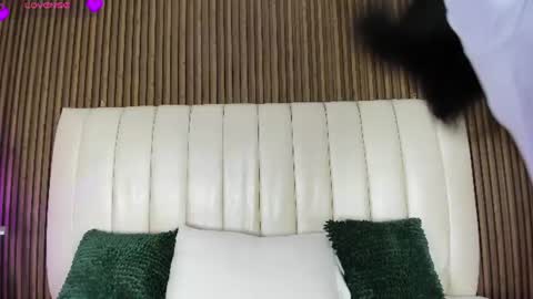 lucie online show from July 2, 7:09 pm