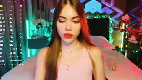 MimiFors online show from September 27, 6:04 pm