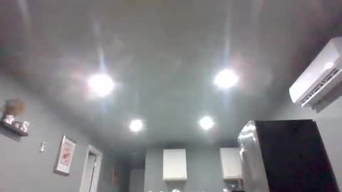 Snapshot of luckygirl96 chatting on October 19, 1:51 am luckygirl96 online show from October 19, 1:51 am