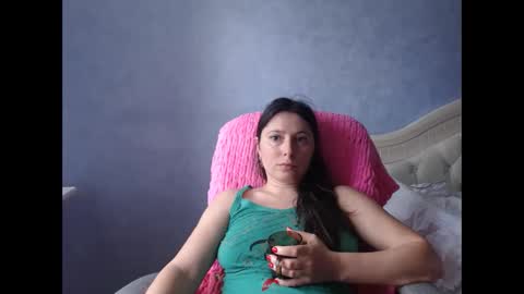 luckylinda23 online show from June 8, 11:11 am