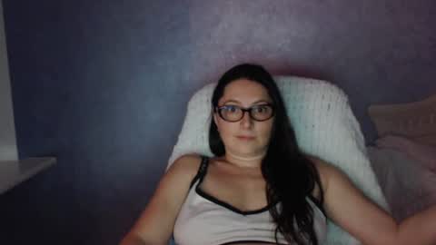 luckylinda23 online show from August 2, 5:49 pm