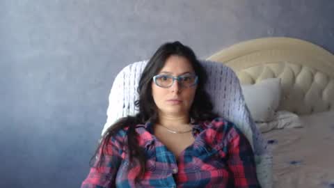 luckylinda23 online show from November 2, 12:52 pm