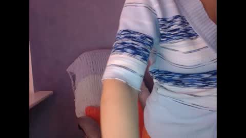 luckylinda23 online show from February 5, 6:11 pm