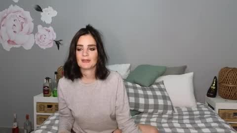 Lucy online show from April 28, 9:08 pm