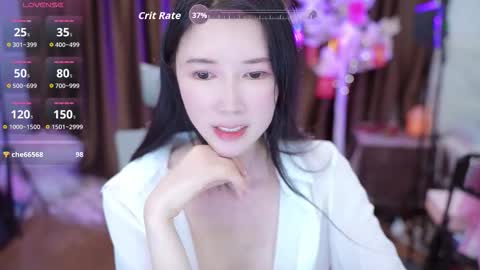 Snapshot of lucy__bb chatting on October 15, 2:36 am Lucy online show from October 15, 2:36 am