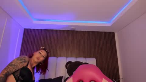 lucy_beatifull online show from July 24, 11:08 am