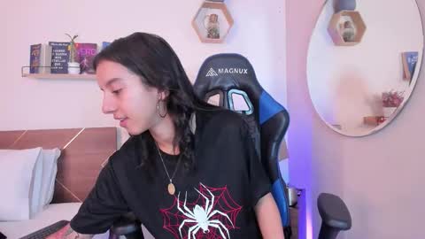 Your Lucy online show from March 1, 9:03 pm