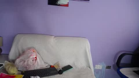  SleepyAbuela online show from May 4, 1:26 pm