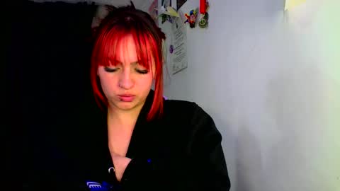 Snapshot of lucycherry__ chatting on February 21, 5:02 am LUCIA  online show from February 21, 5:02 am