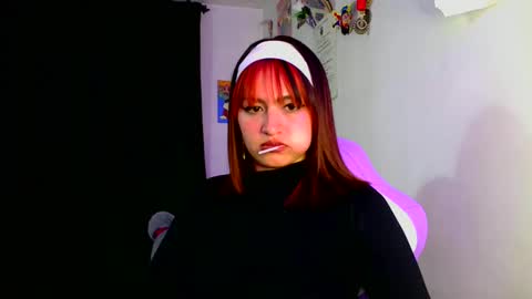 Snapshot of lucycherry__ chatting on February 7, 4:16 am LUCIA  online show from February 7, 4:16 am