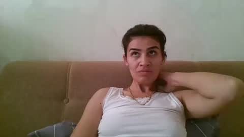 lucydoorbell online show from October 30, 7:11 am