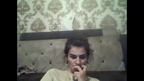 lucydoorbell online show from September 11, 7:14 pm