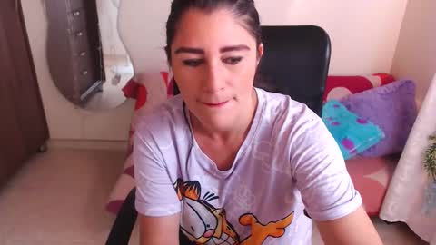 LUCY online show from January 8, 12:15 pm