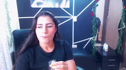 LUCY online show from March 9, 1:37 pm