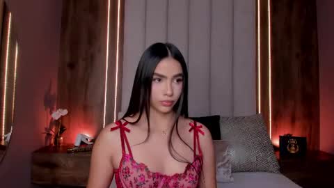 Lucy online show from June 16, 1:50 am