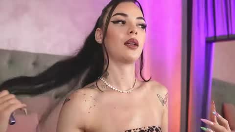 LucyWillow online show from July 22, 4:13 am