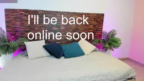 Lucy Liiu online show from August 3, 7:30 pm