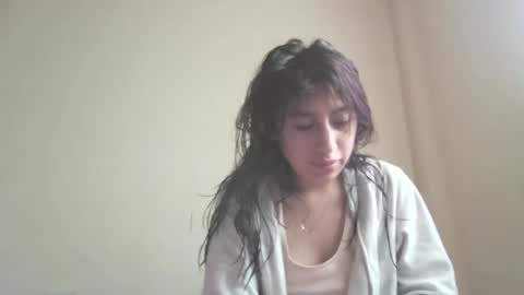 luisa_homes online show from July 12, 9:04 pm