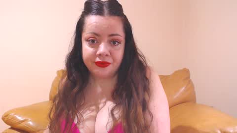 Snapshot of luisahornydoll chatting on February 2, 1:41 pm Cassie online show from February 2, 1:41 pm