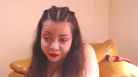 Snapshot of luisahornydoll chatting on February 18, 11:22 am Cassie online show from February 18, 11:22 am