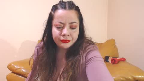 Snapshot of luisahornydoll chatting on February 19, 7:48 pm Cassie online show from February 19, 7:48 pm