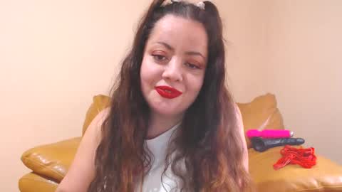 Cassie online show from November 5, 2:33 pm